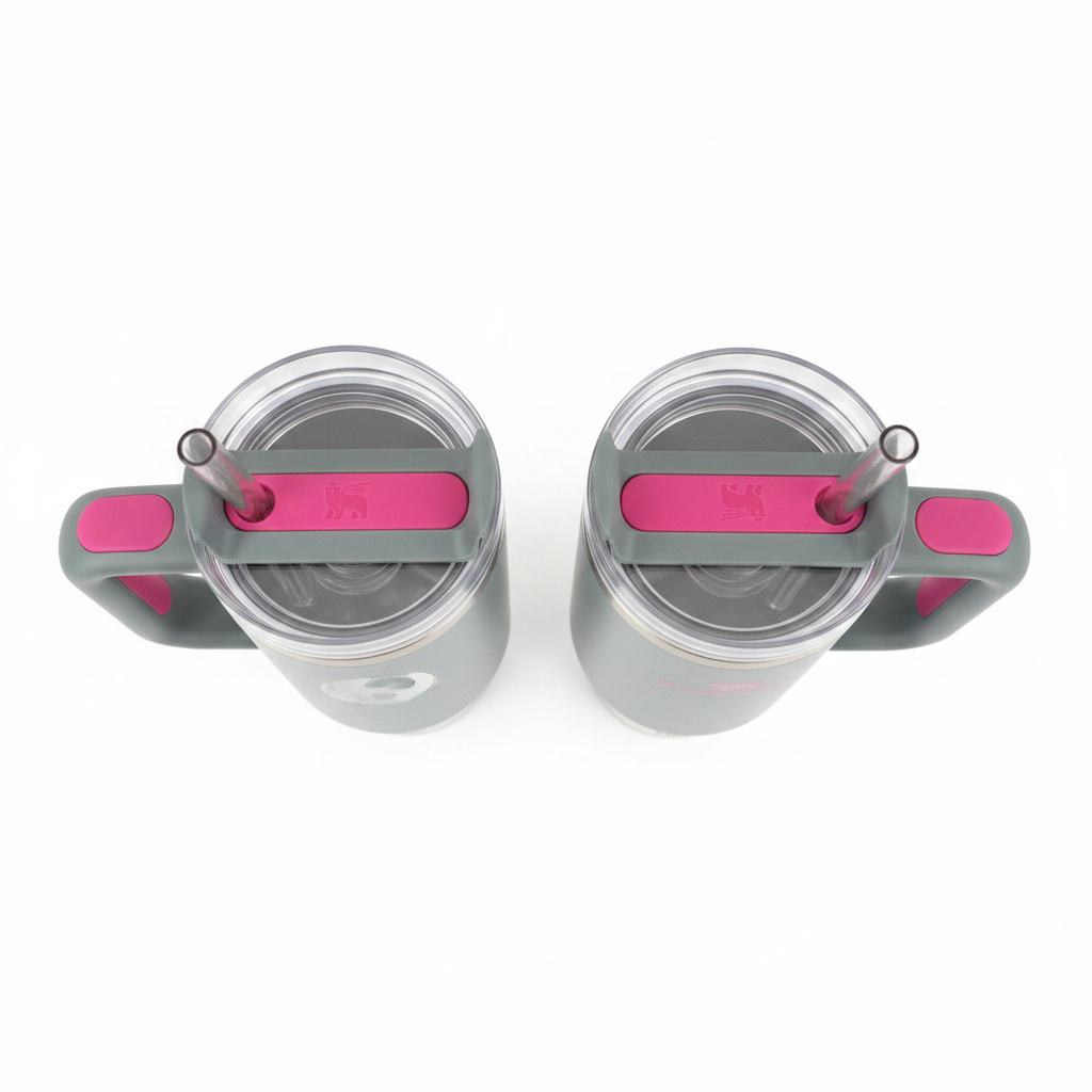 Stanley Quencher Gris Fucsia – flat lay superior